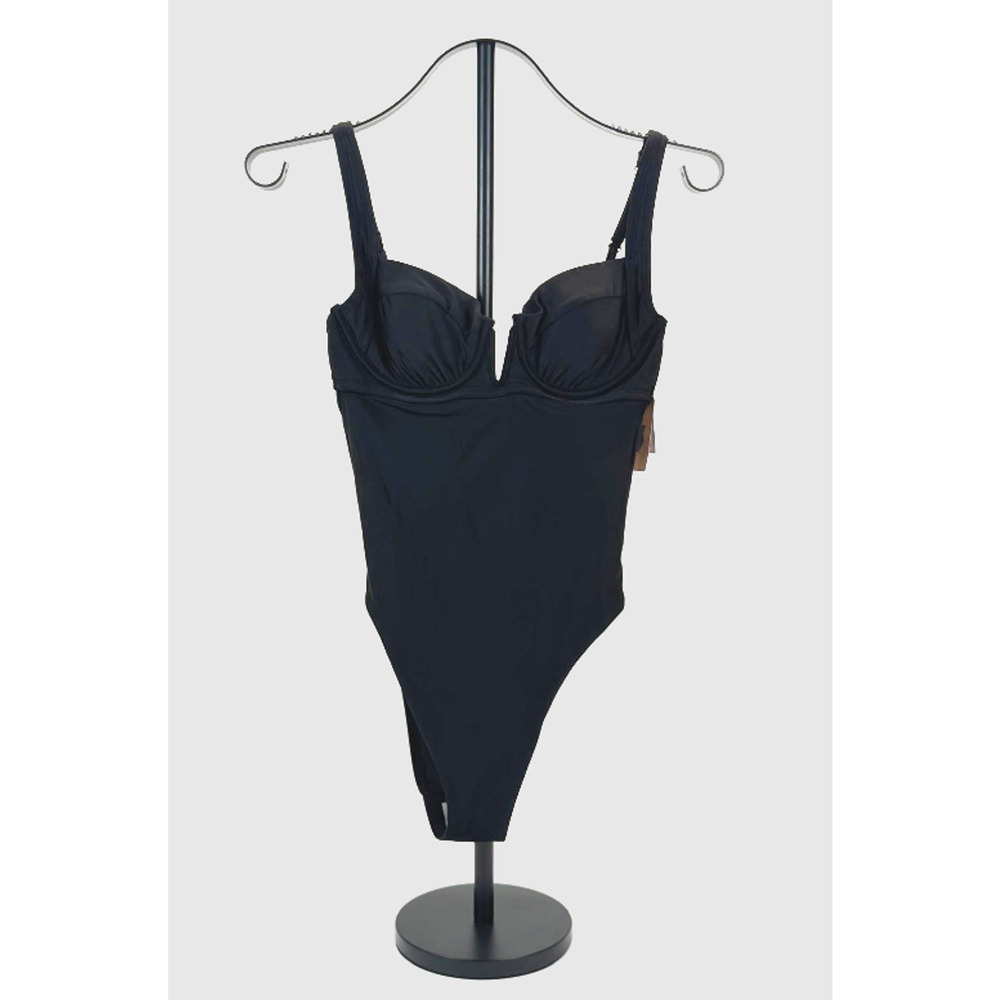 Women's High Leg Medium Coverage Underwire One Piece Swimsuit - Shade & Shore S